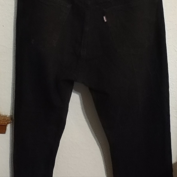 Levi's 501 Men's Black Denim Jeans size 40 x 30 Button Fly - Picture 3 of 5